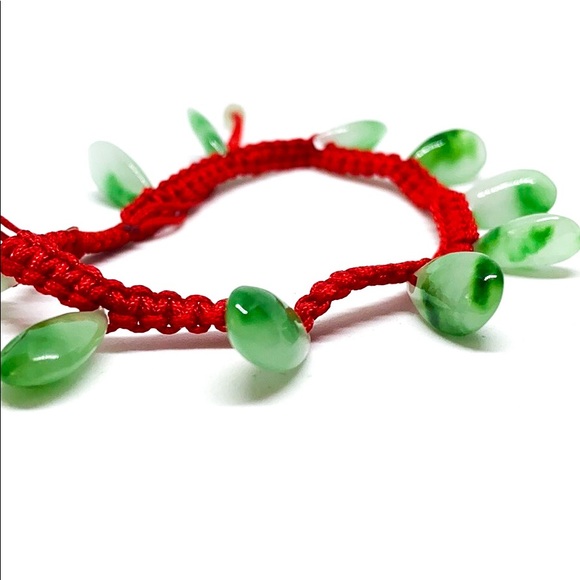 NWT Natural Tear Drop 翡翠 Jade Stone Bracelet - Picture 1 of 7